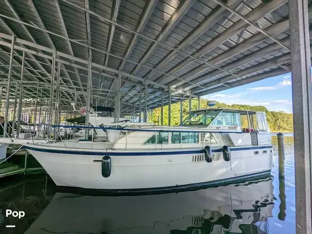 Hatteras 43 Double Cabin