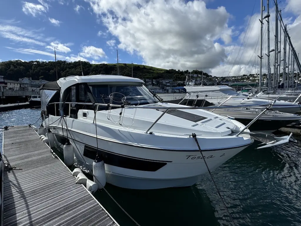 2018 Beneteau antares 9