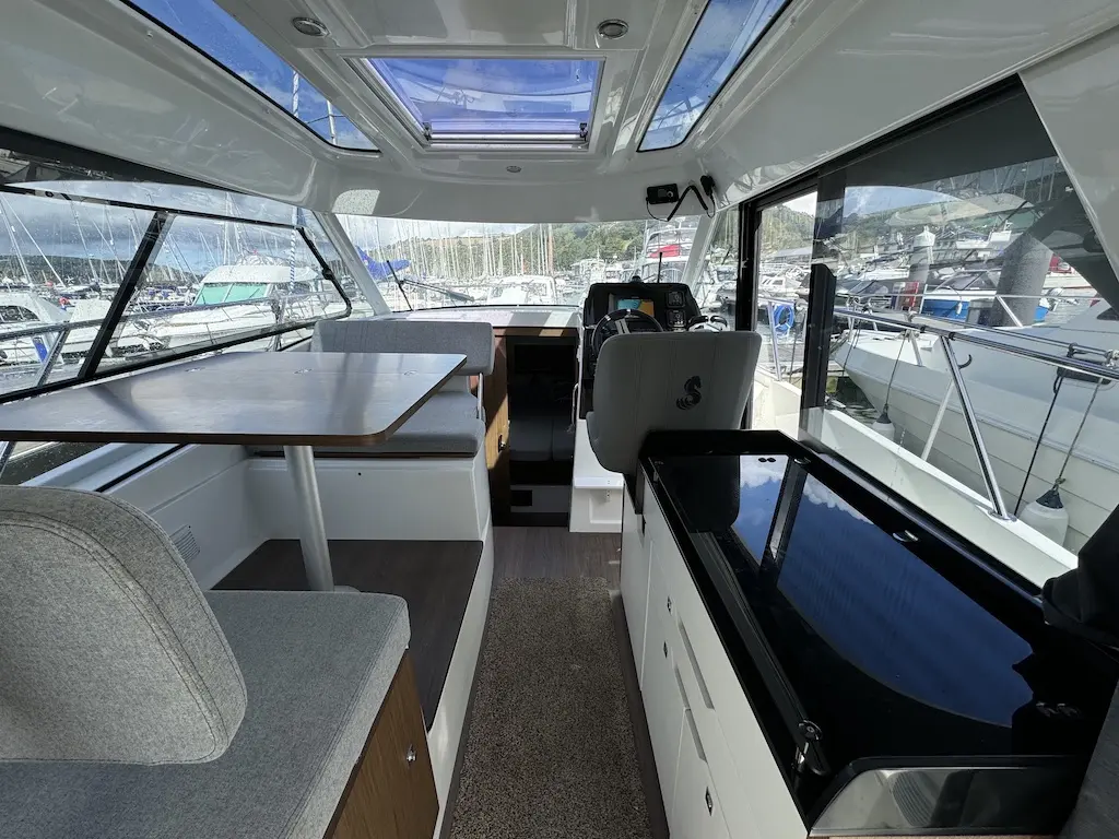 2018 Beneteau antares 9