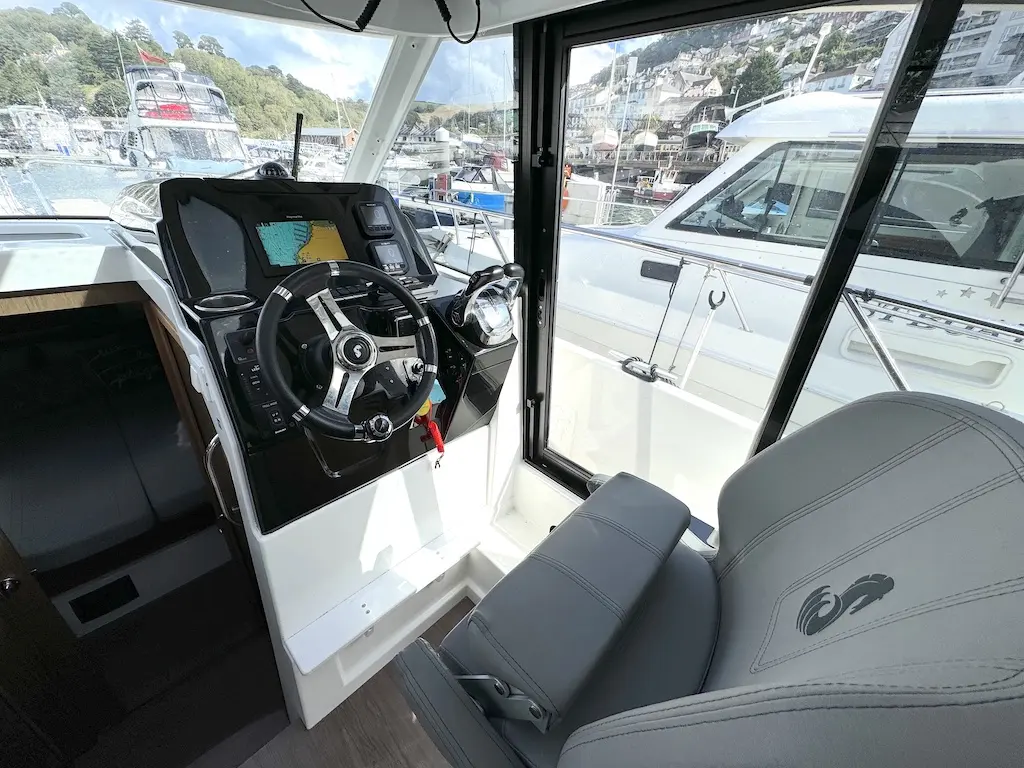 2018 Beneteau antares 9