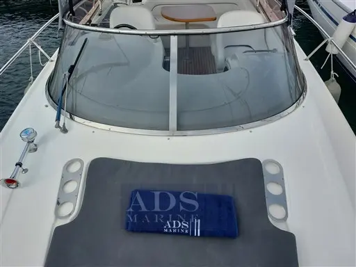 2005 Bavaria 29 s