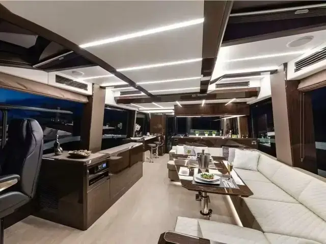 Galeon 640 Fly