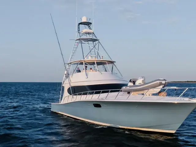 Hatteras 70 Convertible