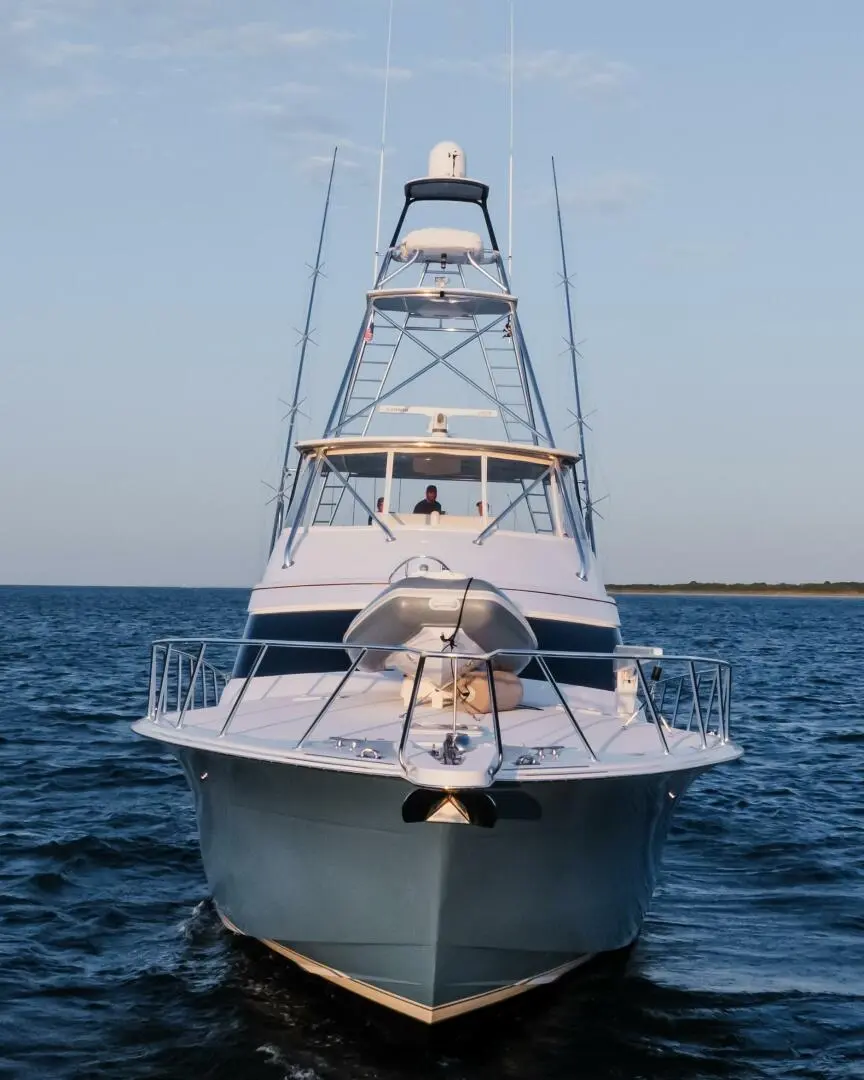 2015 Hatteras 70 convertible