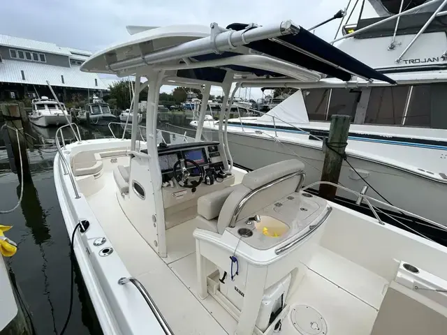 Boston Whaler 27 Dauntless