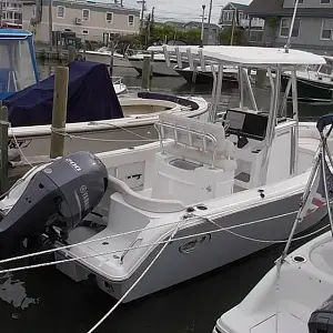 2023 Sea Hunt Boats ULTRA 229