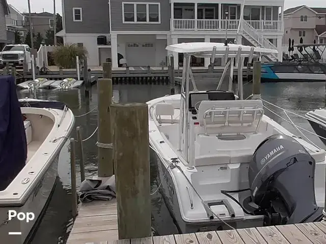 Sea Hunt Boats ULTRA 229