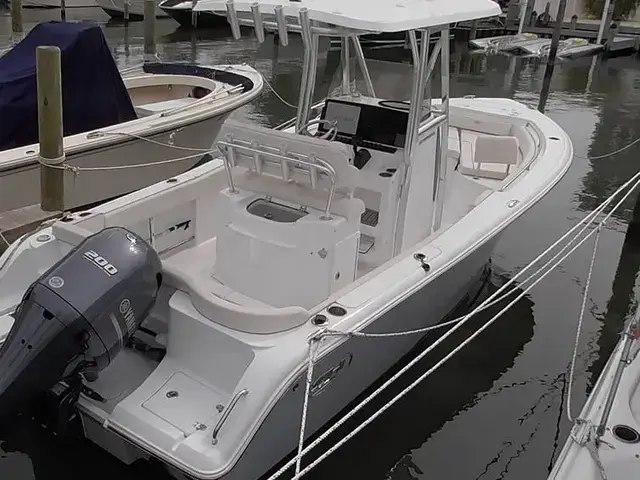 Sea Hunt Boats ULTRA 229