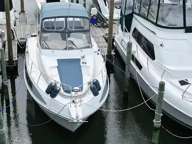 Carver 330 Mariner