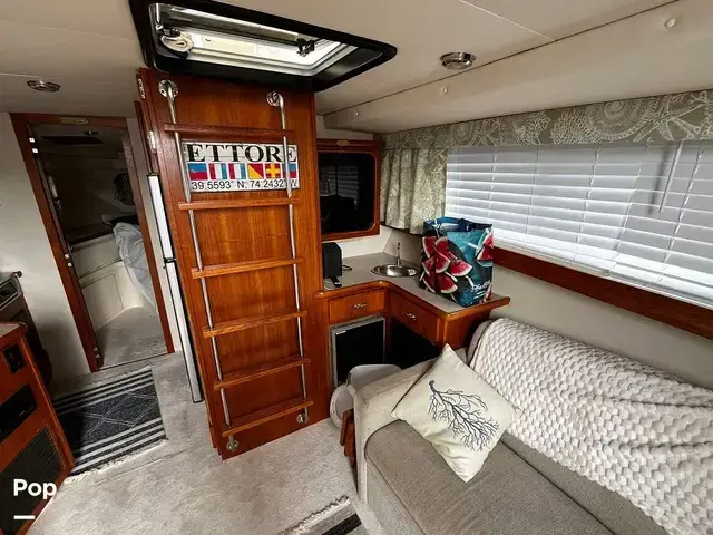 Carver 330 Mariner