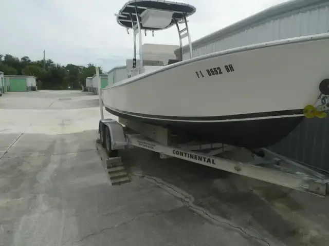 Shamrock Boats Center Console