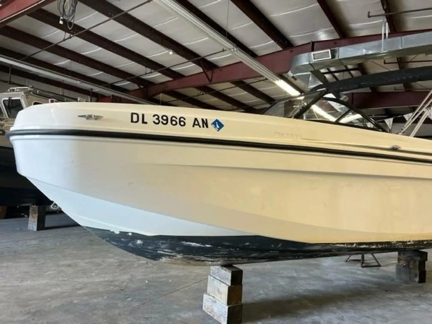 2021 Bayliner dx 2200