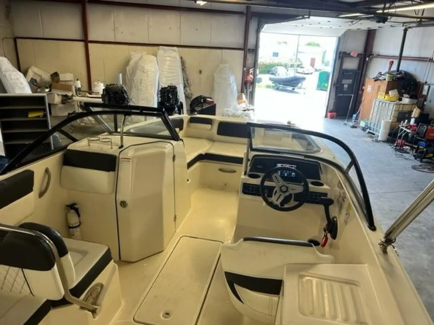 2021 Bayliner dx 2200