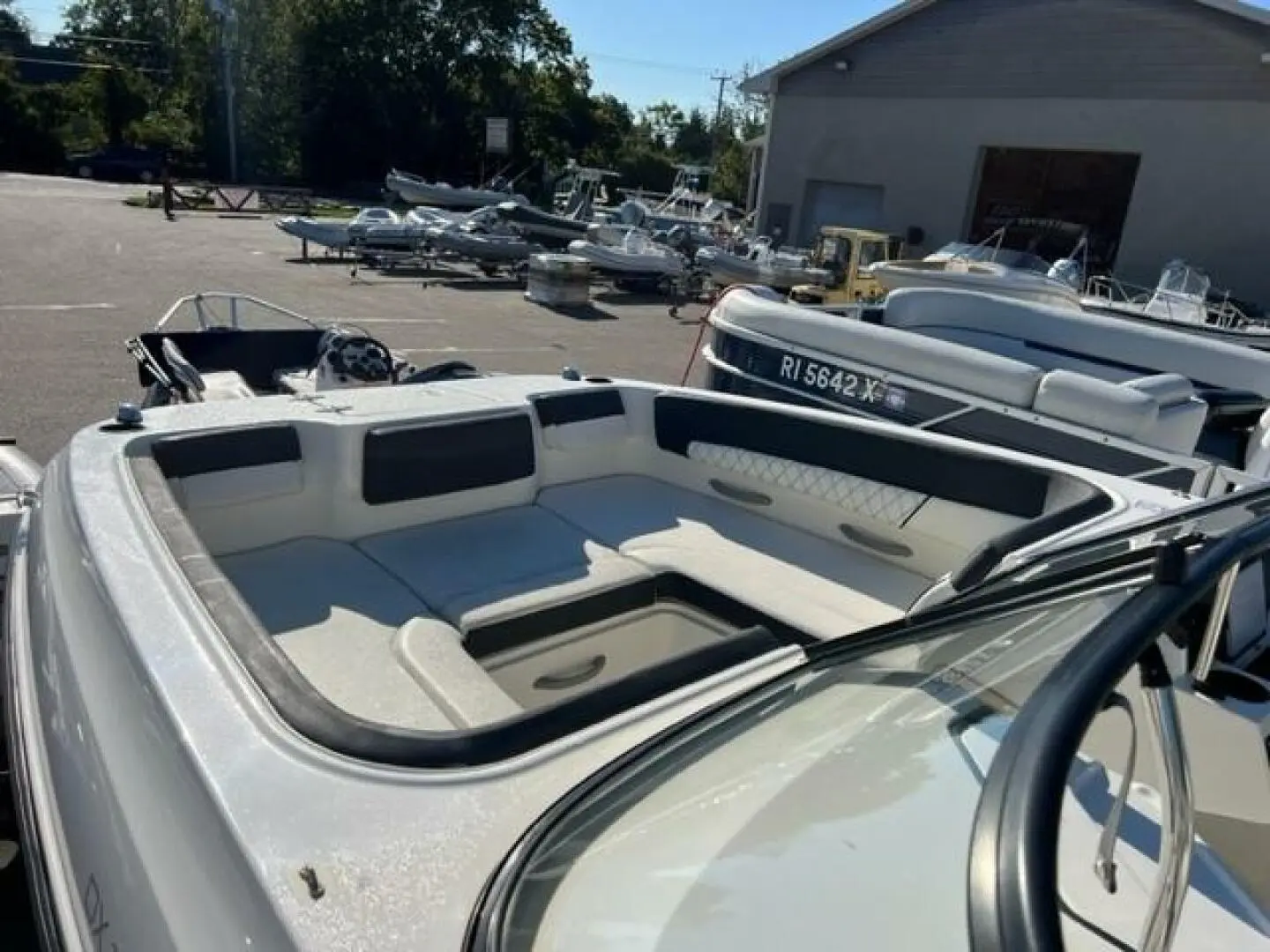 2021 Bayliner dx 2200