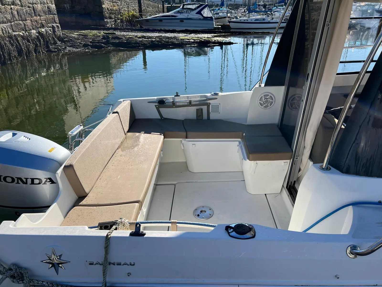 2014 Jeanneau merry fisher 645