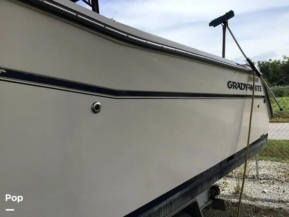 2006 Grady-white 330 express