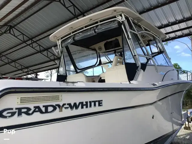 Grady White 330 Express