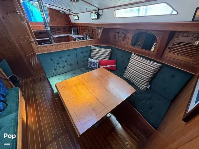 PASSPORT YACHTS 40