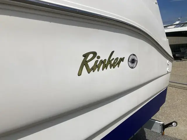 Rinker 242 Fiesta Vee