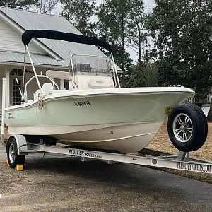 2016 Pioneer Boats Sportfish 180