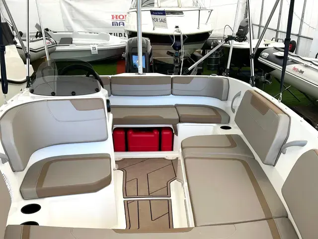 Quicksilver 475 aXess Open Boat - Cruiser