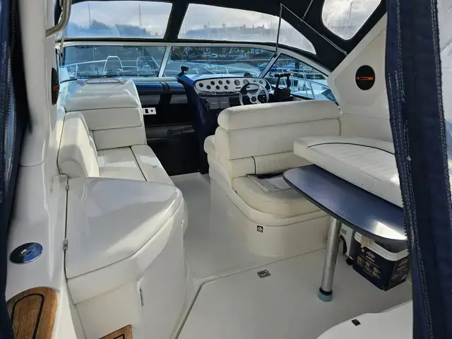 Sealine S28