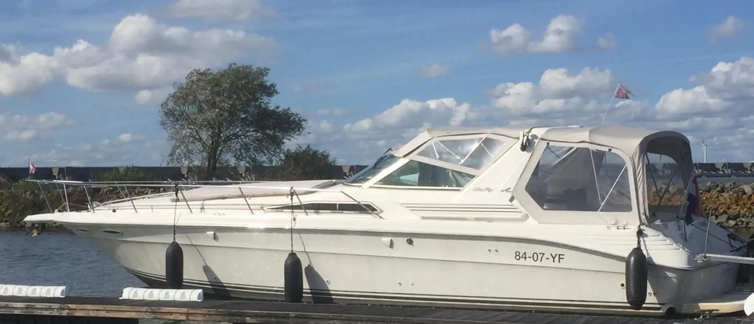 1992 Sea Ray 400 express cruiser