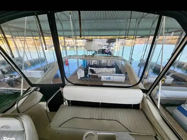 Bayliner Avanti 3488 Command Bridge