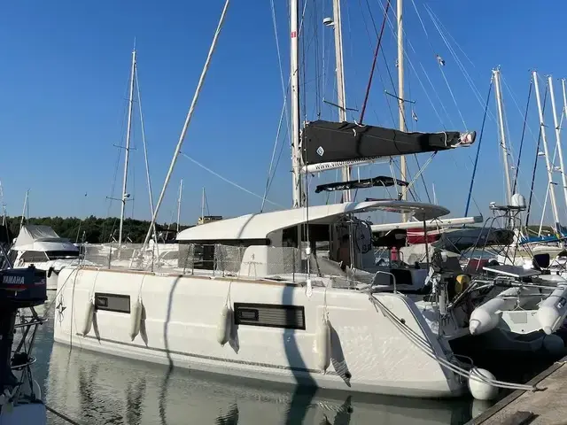 Lagoon 40