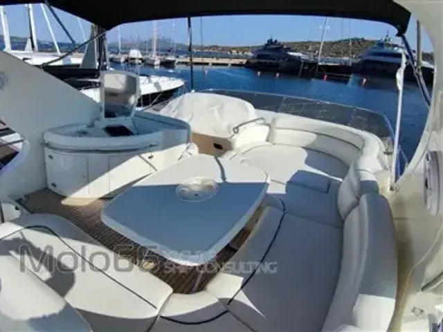 Azimut 62