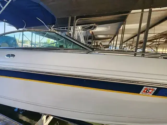 Chaparral 220 SSI