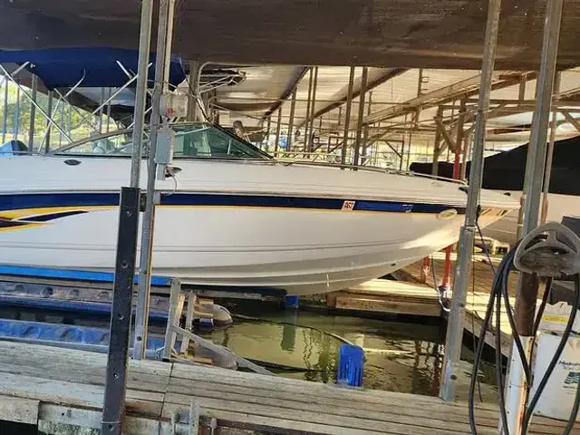 Chaparral 220 SSI