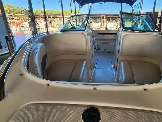 Chaparral 220 SSI