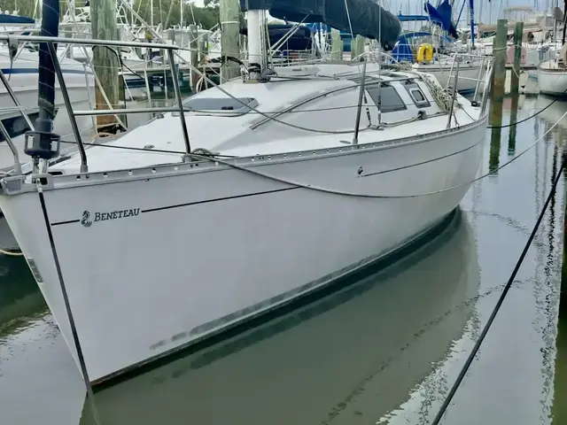 Beneteau First 32.5