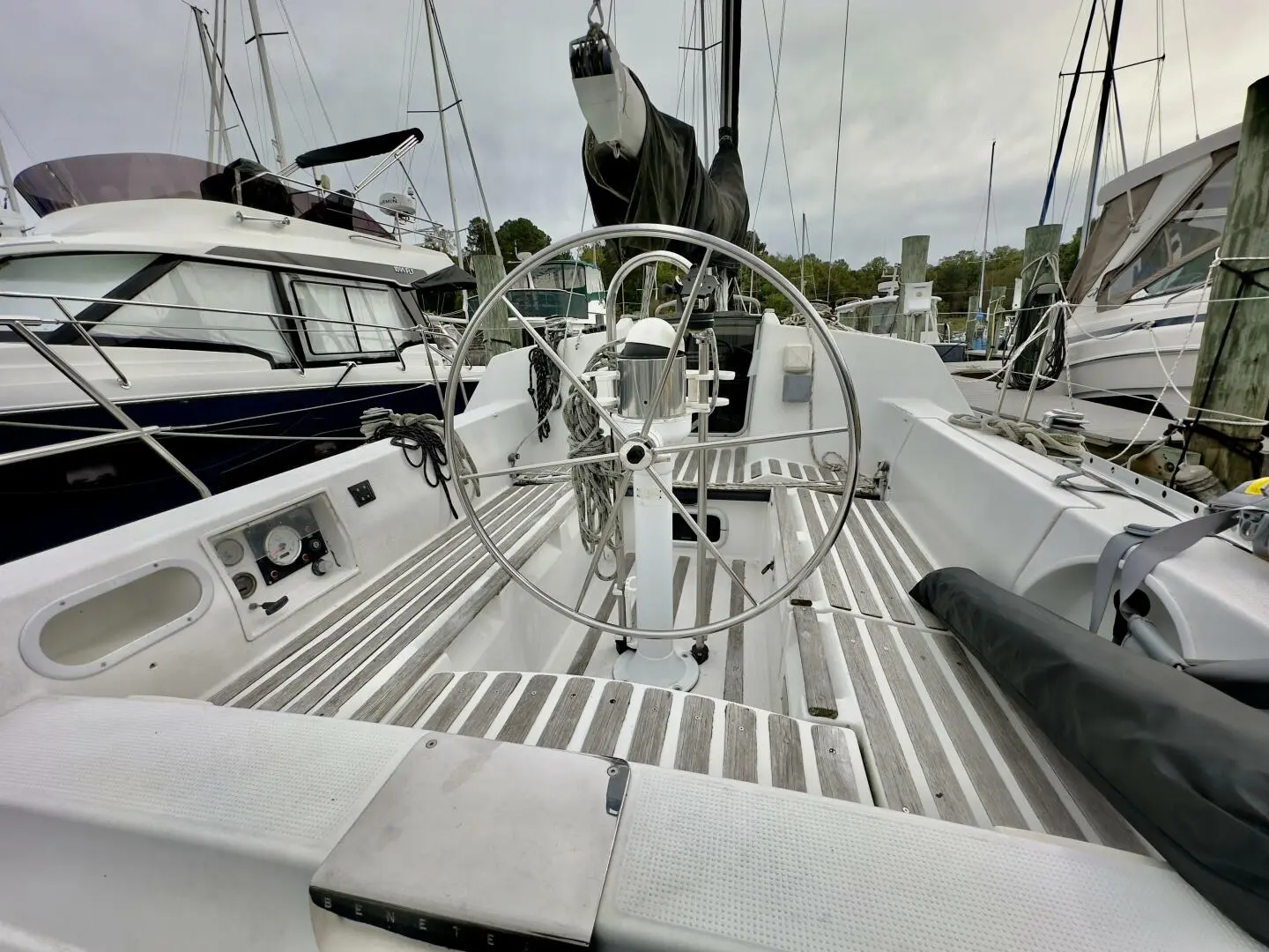 1989 Beneteau first 32.5