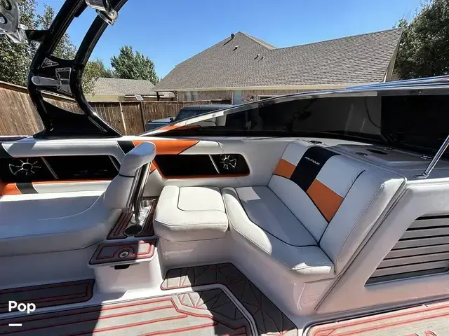 Nautique Boats 230te