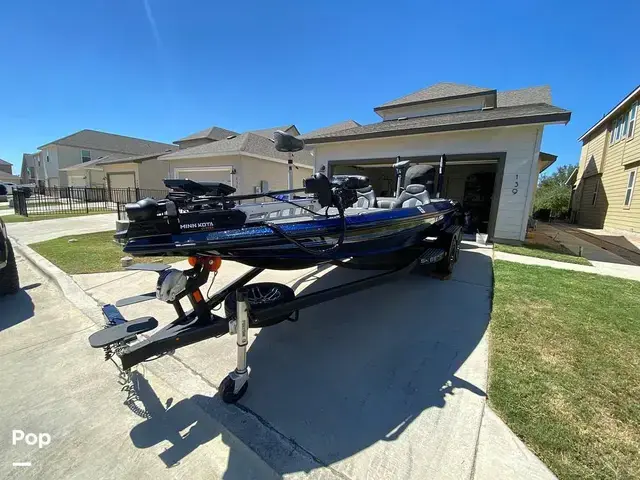 Skeeter ZX 225