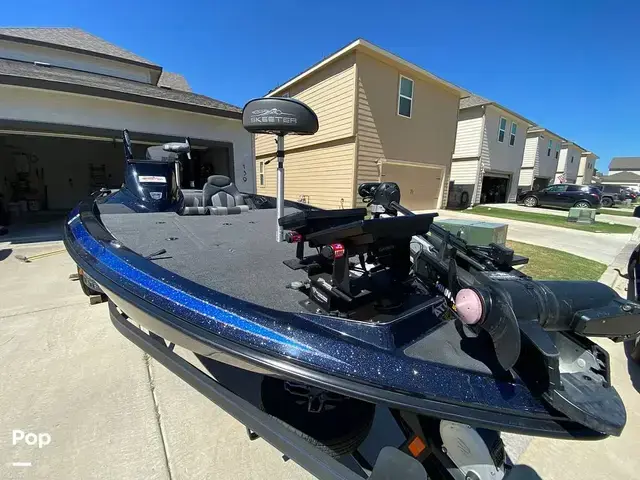 Skeeter ZX 225