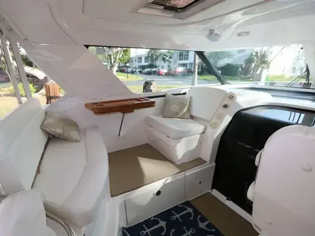 Tiara Yachts 4400 Sovran