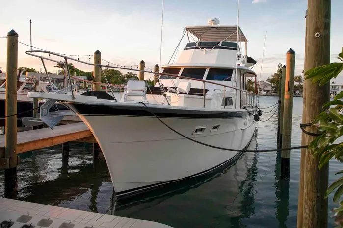 1972 Hatteras yacht fish