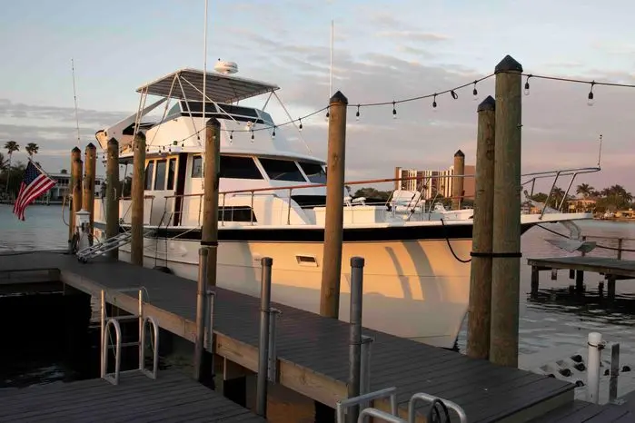 1972 Hatteras yacht fish