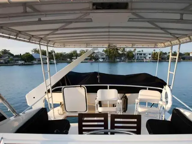 Hatteras Yacht Fish