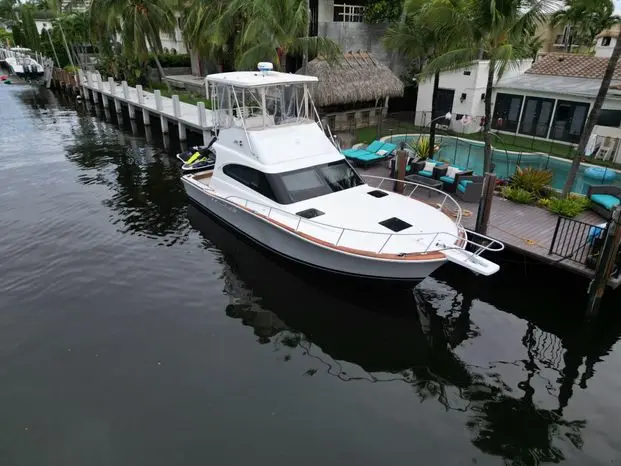 1998 Luhrs 38 convertible