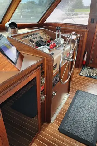 1987 Hatteras 63 motoryacht