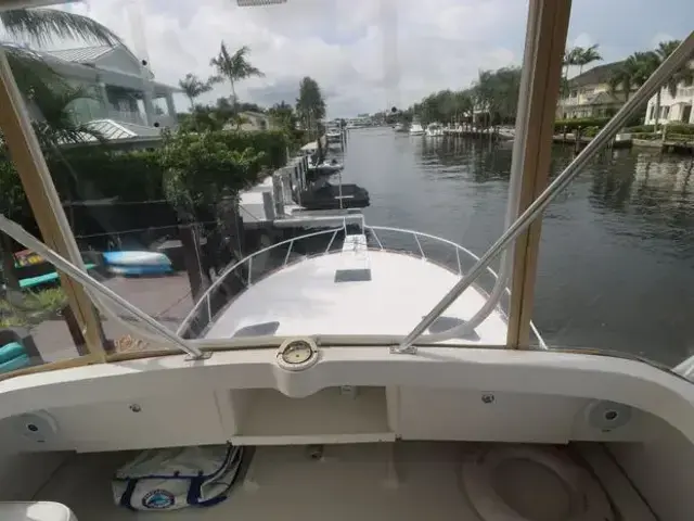 Luhrs 38 Convertible