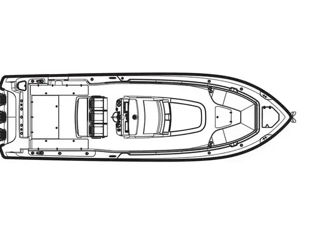 Boston Whaler 350 Outrage