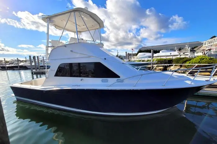 2005 Fusion 35 flybridge