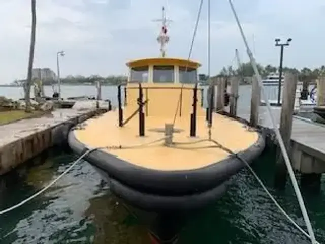 Gladding Hearn Pilot Boat