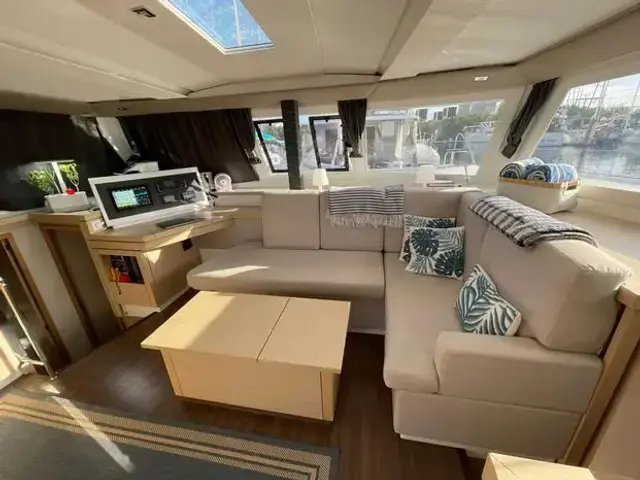 Fountaine Pajot Lucia 40