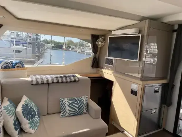 Fountaine Pajot Lucia 40